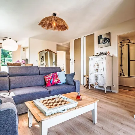 Alturan By Interhome شقة